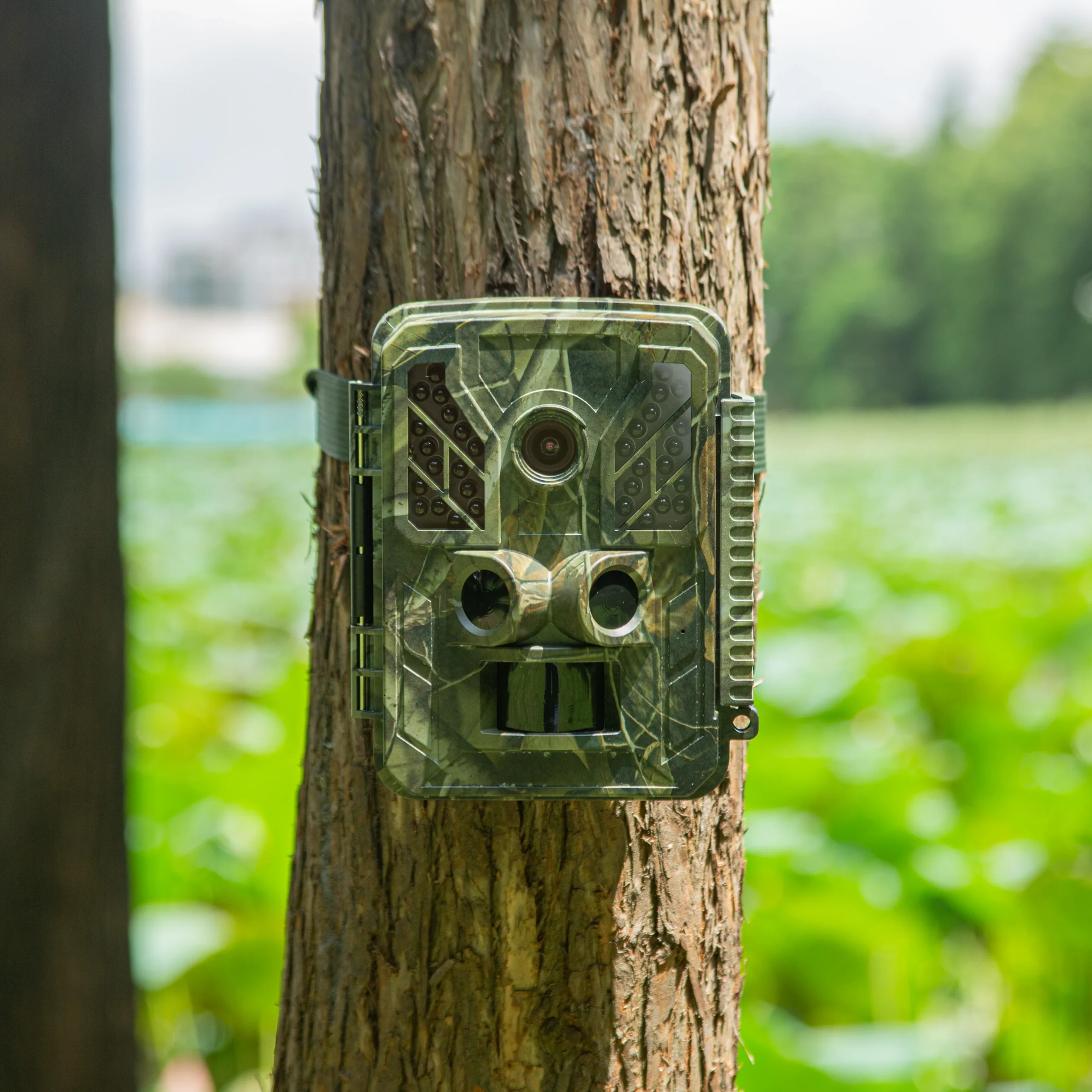 4K Trail Camera with 32MP Photo & 0.2s Trigger Time - Image 2